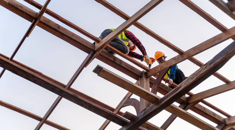 Expert Emergency Roof Repairs services in Litchfield, IL